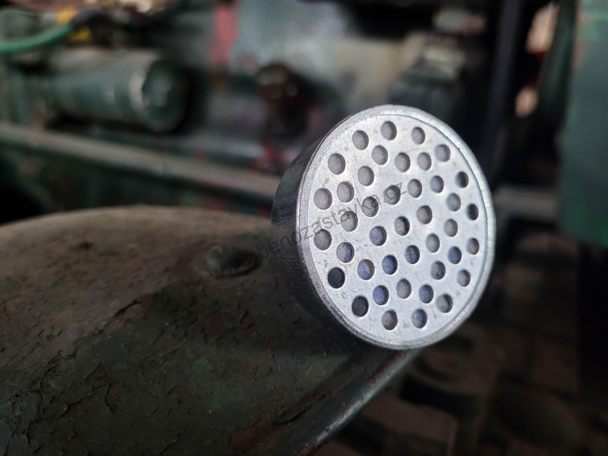 Čistič vzduchu kompresoru, filtr - Zetor Super 50