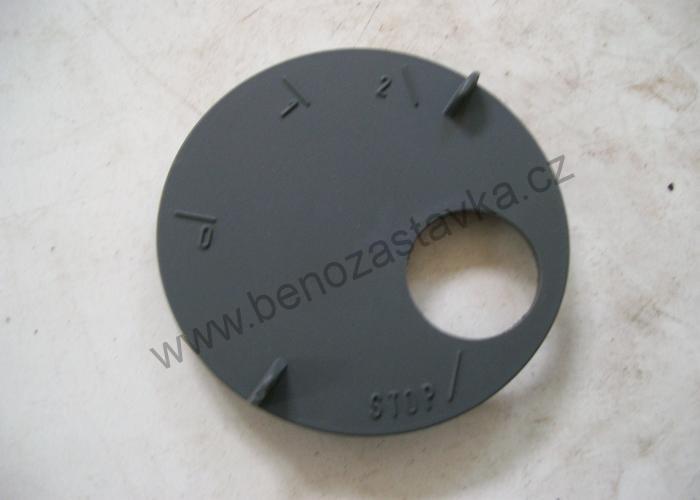 Kryt zámku - Zetor URIII