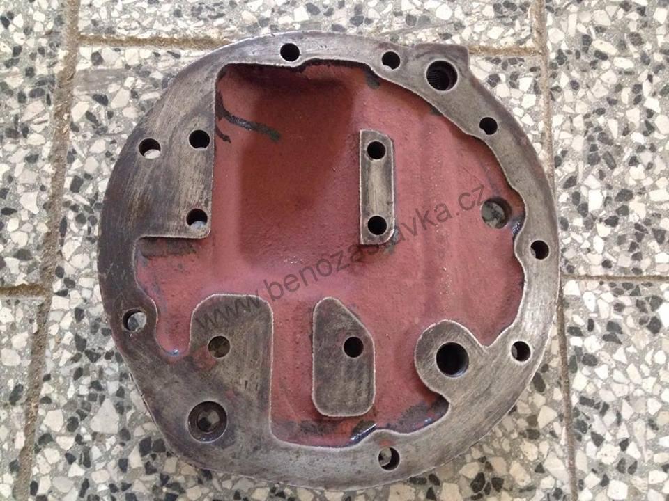 Víko hydrauliky - Zetor URI