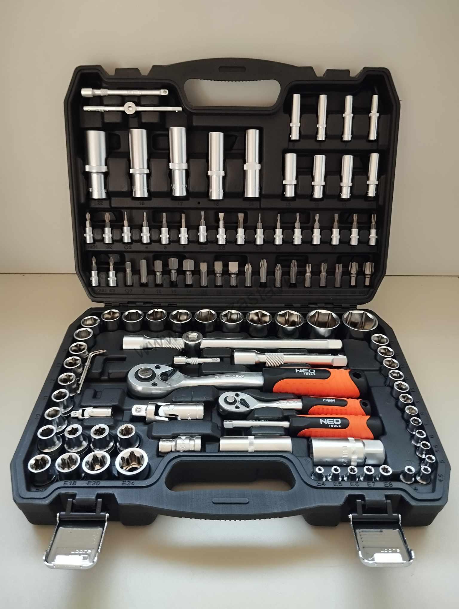 Sada Gola 1/2"-1/4" 108ks NEO TOOLS