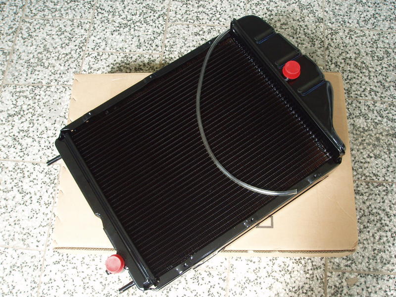 Chladič - Zetor Crystal 8111 8145 8011 8045 URII / ZTS Martin