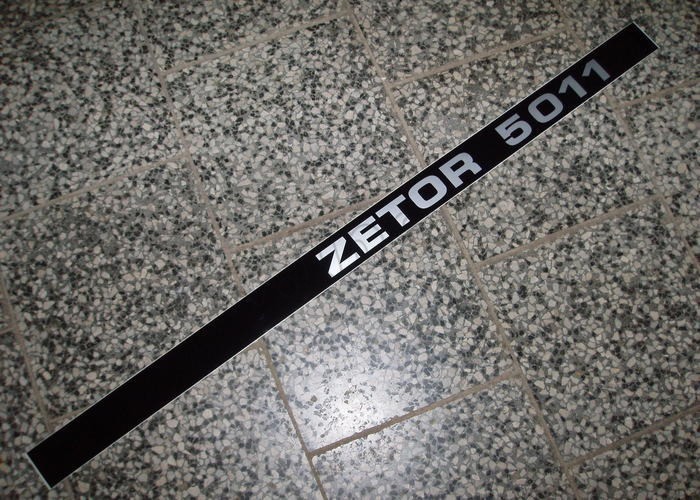 Nápis boční pravý 5011 - Zetor 5011