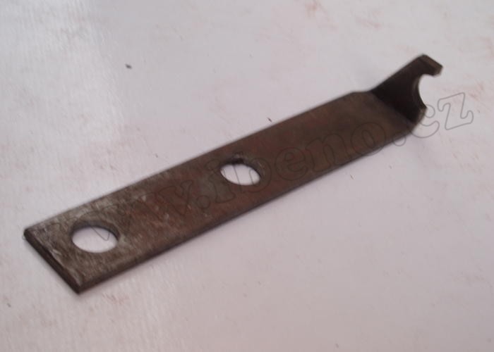 Příchytka - Zetor URI