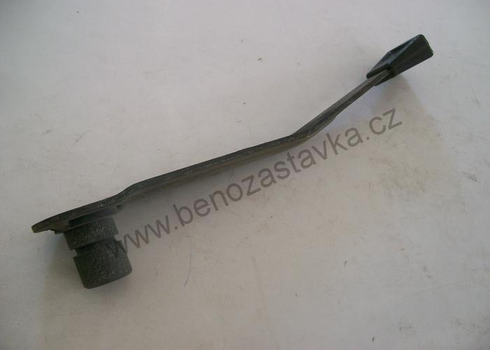 Páka vnitřního okruhu - Zetor