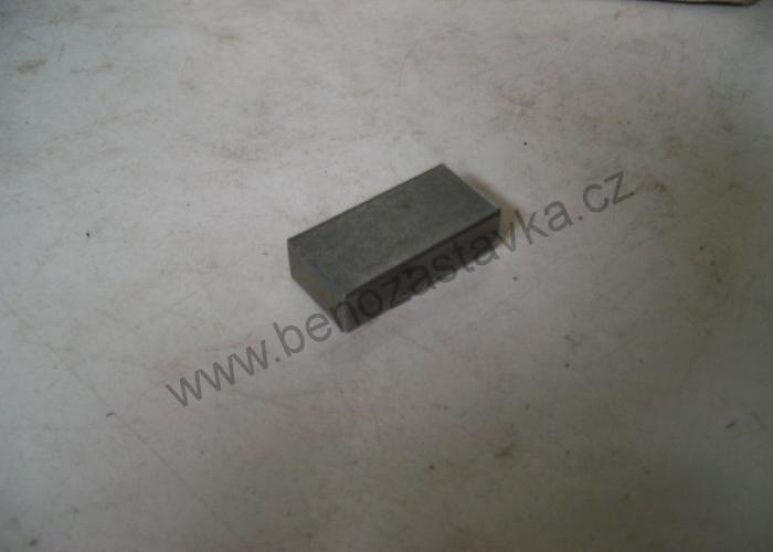 Pero 14x9x29 - Zetor 998030