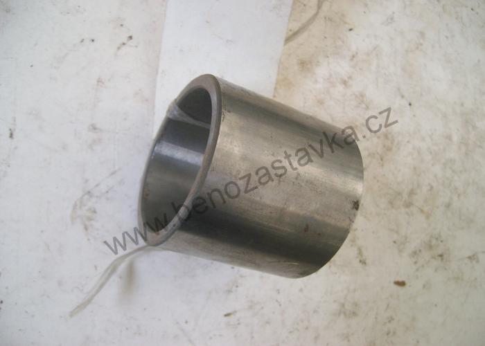 Pouzdro - Zetor URII