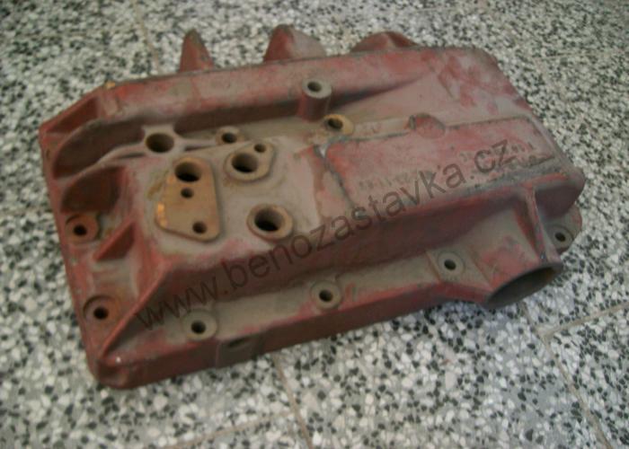Víko hydrauliky - Zetor URII