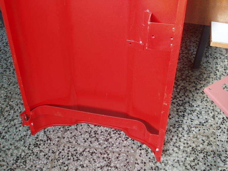 Kapota na tříválec - Zetor 5213 Viniční