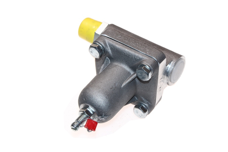 Přepouštěcí ventil, regulátor tlaku - Zetor URI, URII