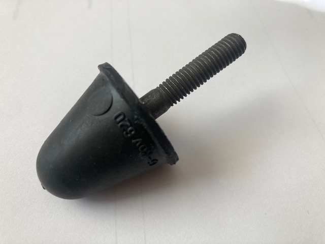 Doraz sedačky zadní M8-40x32mm - Zetor