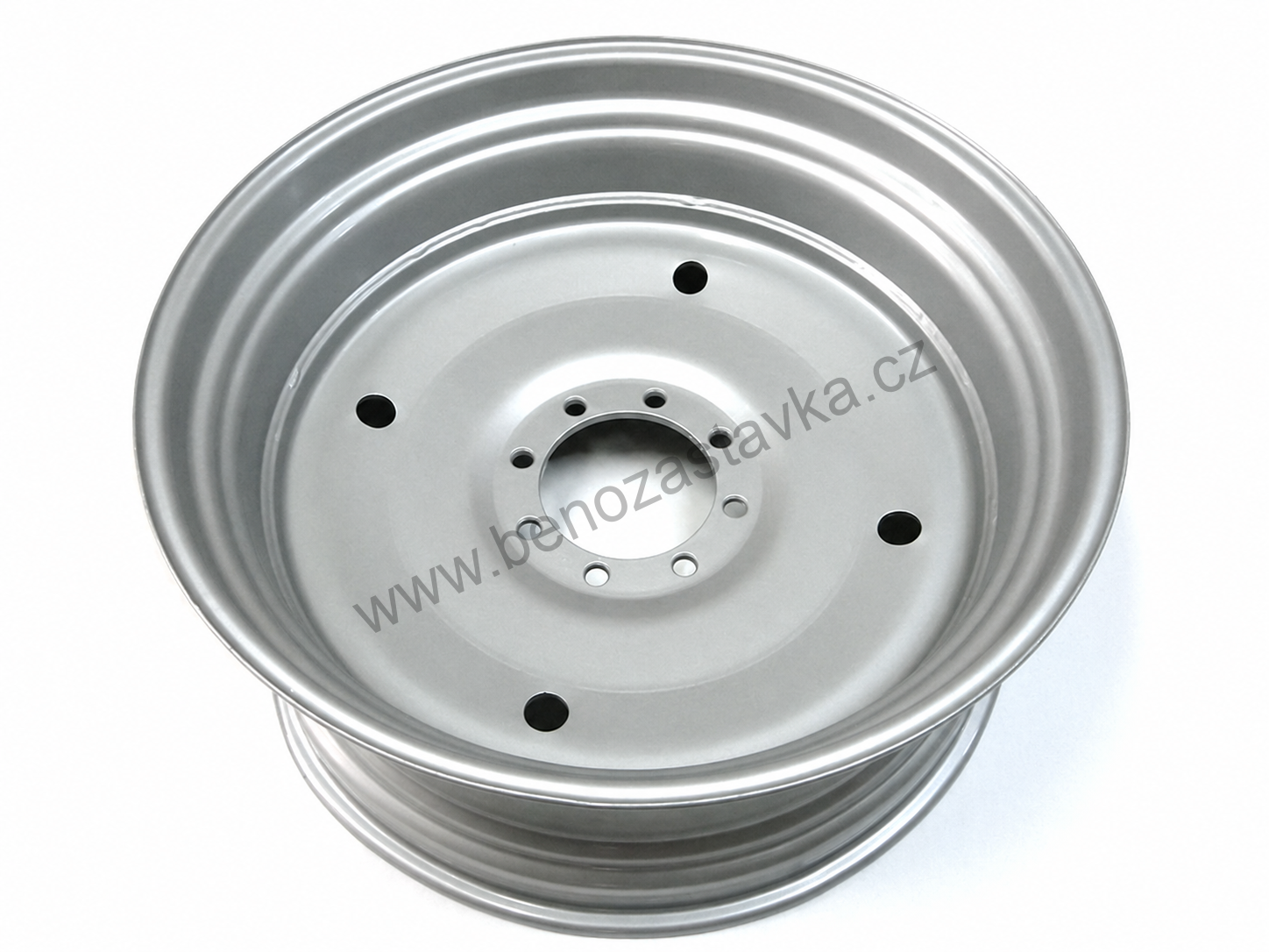 Diskové kolo plné W 16Lx38 - 221 8xB3 ET-68,5