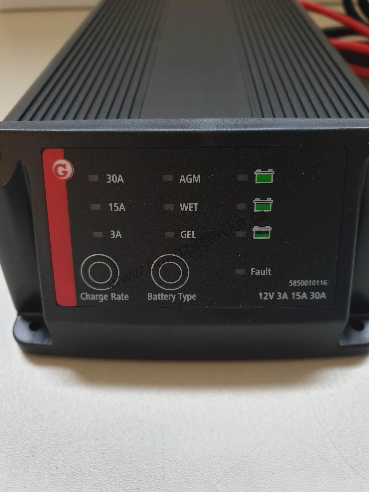 Nabíječka baterií 12V 3A/15A/30A/IP42 GRANIT BLACK EDITION