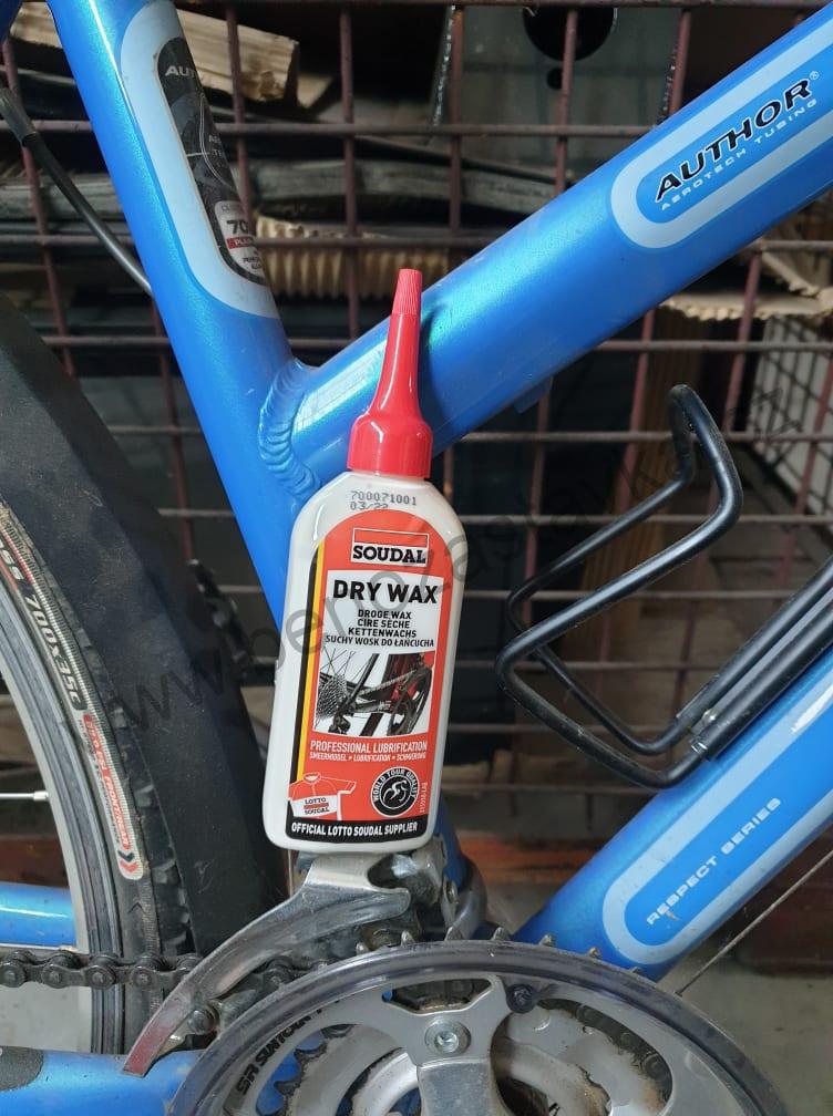 Suchý vosk na řetěz - Dry wax