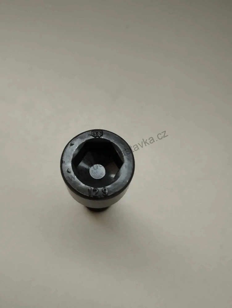 Válcový šroub imbus M12x30 DIN 912