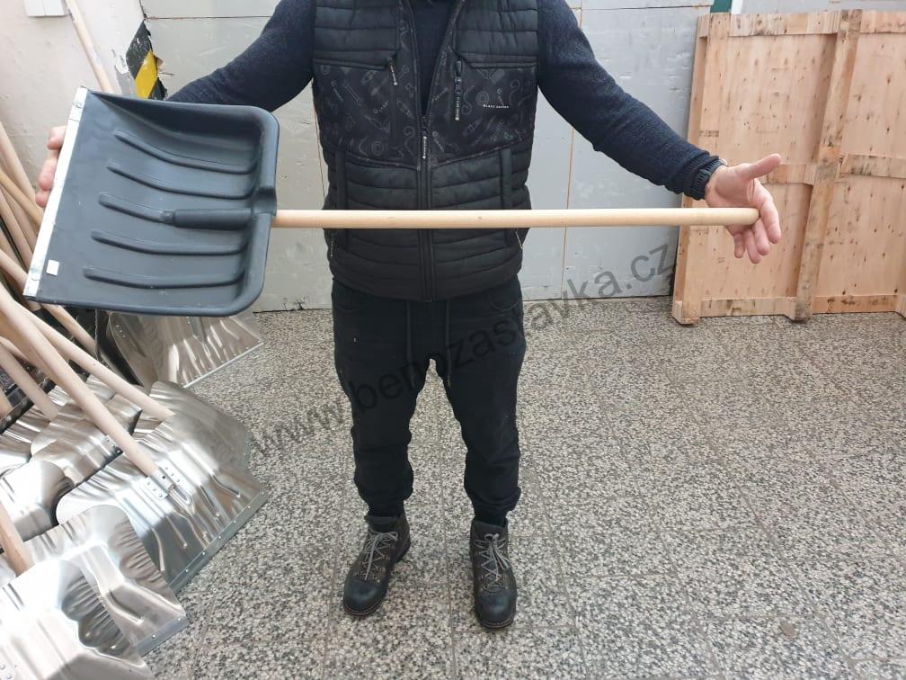 Malá lopata na sníh VINSON 395x309