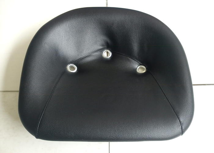 Univerzální anatomické sedadlo - polstrované - pro starší traktory