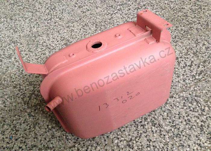 Přídavná nádrž - Zetor URIII