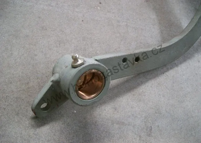 Pedál spojky - Zetor