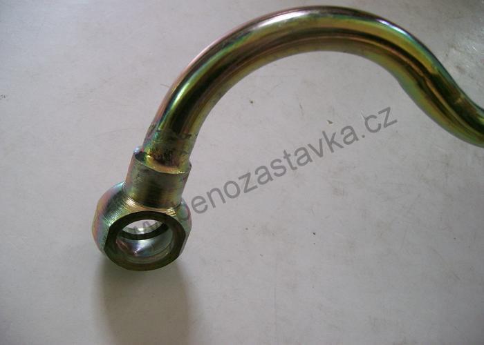 Kondenzační trubka oko M18 - Zetor URI