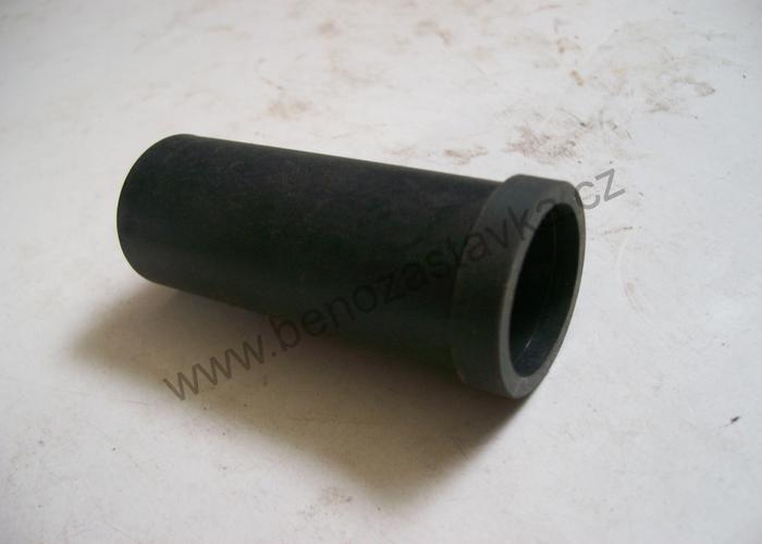 Distanční trubka - Zetor URII
