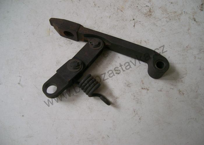 Páka s pružinou - Zetor URII