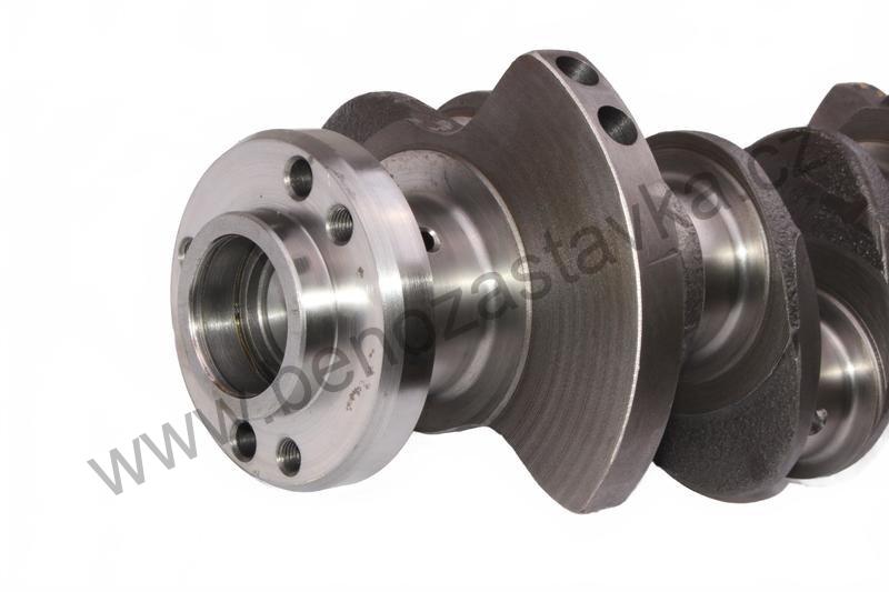 Klikový hřídel úplný tříválec - Zetor URI