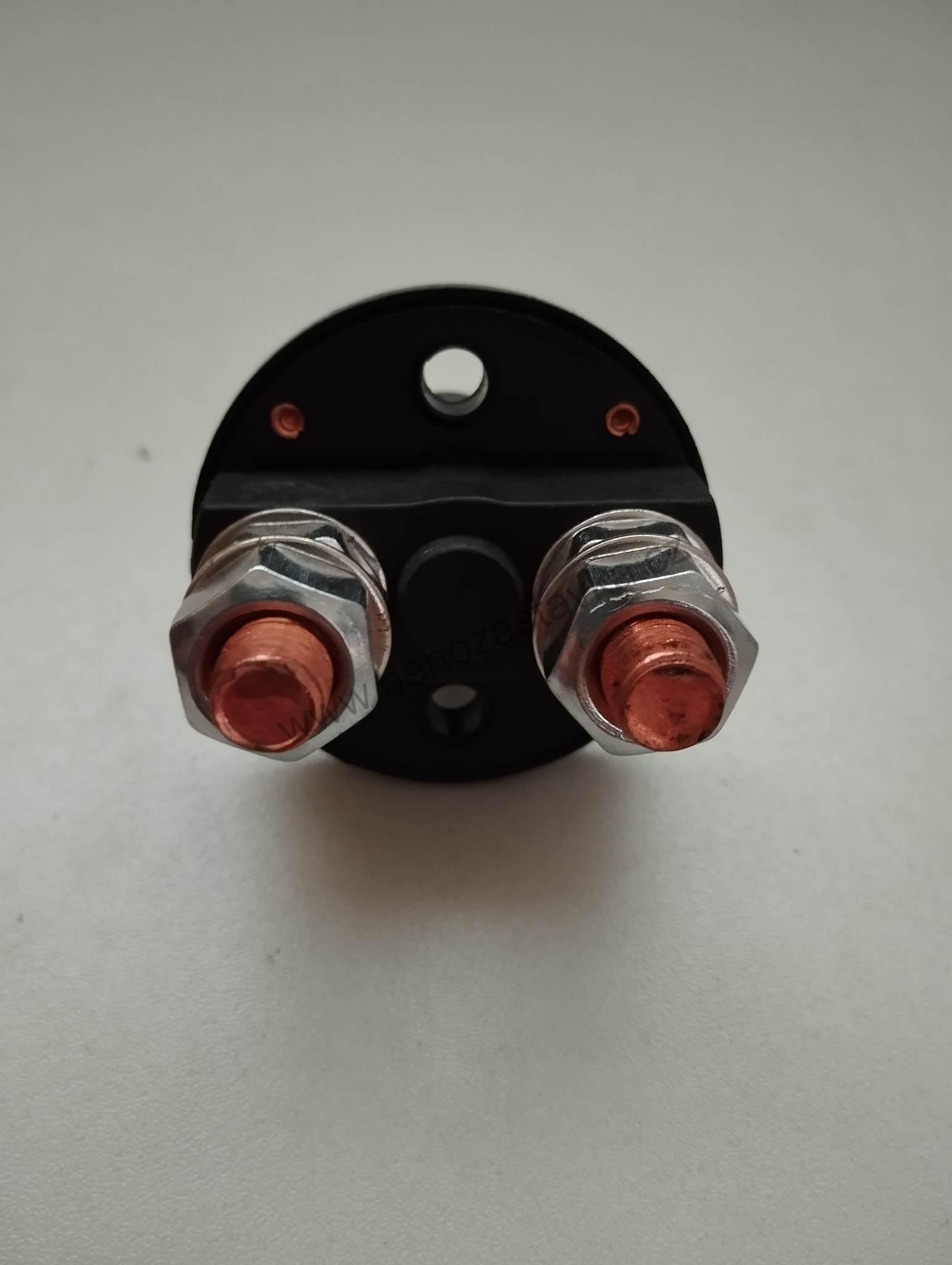 Bateriový odpojovač