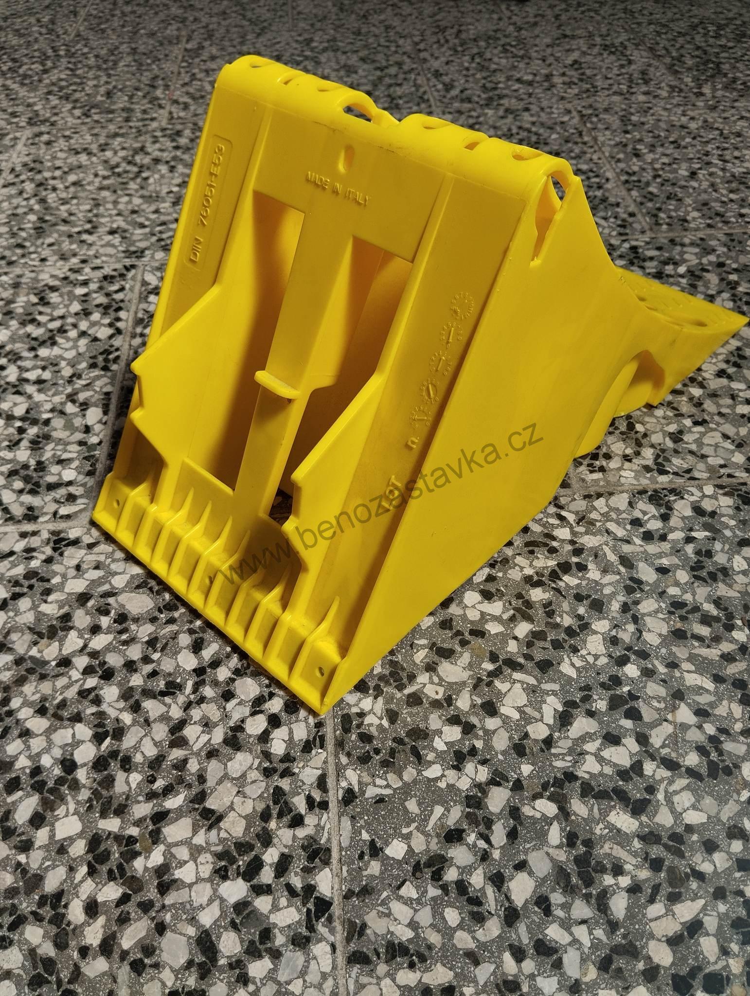 Patka - zajišťovací klín - 198x225x467mm