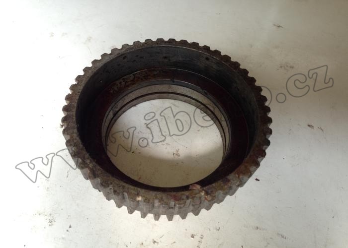 Horní kolo - Zetor URIII