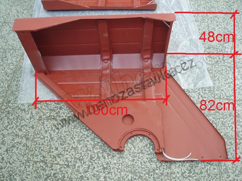 Levý zadní blatník v základní barvě - Cabrio - Zetor URI