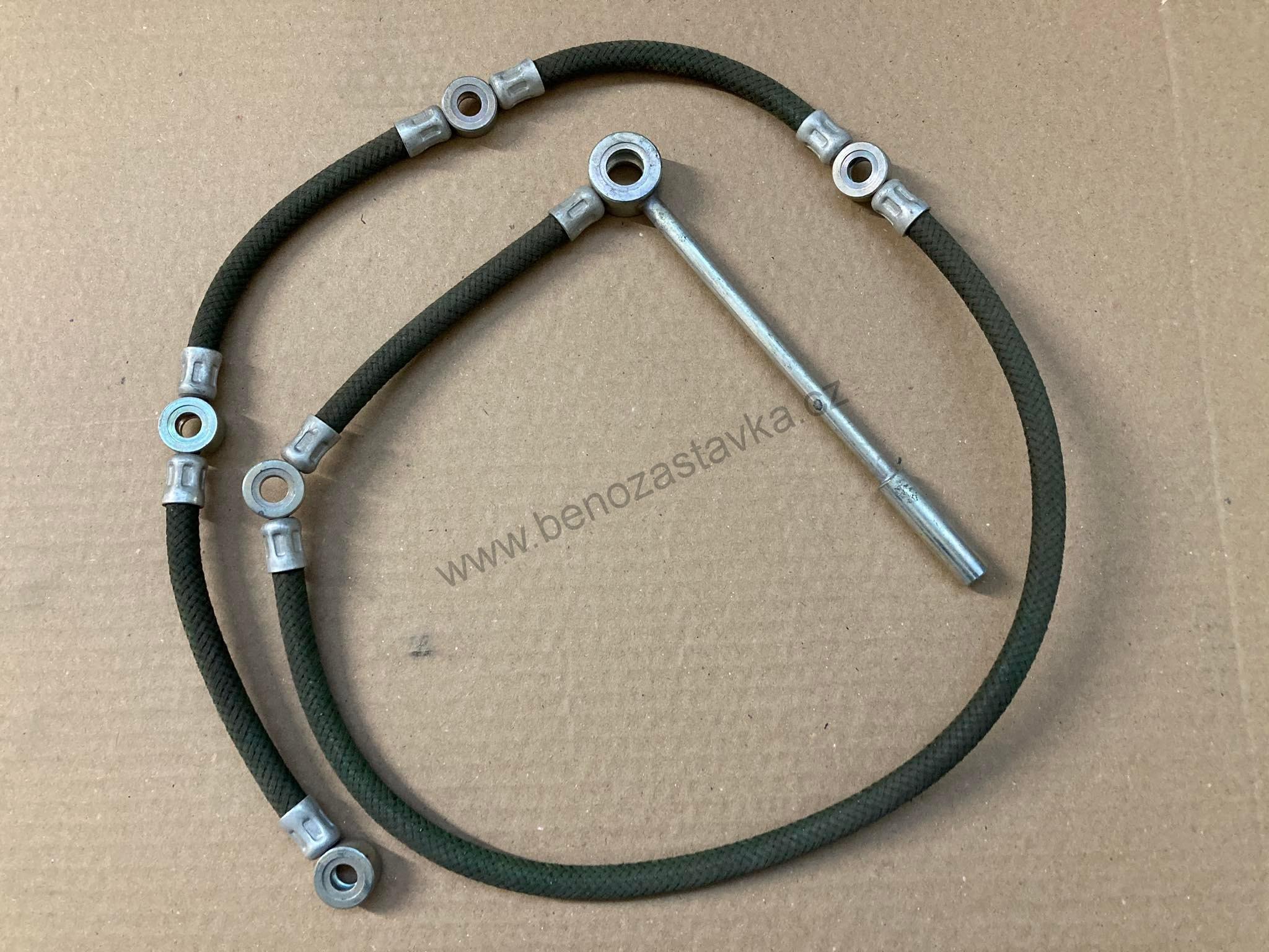 Odpadové potrubí ze vstřikovačů - Zetor URI