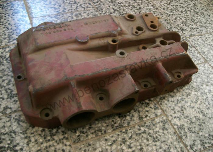 Víko hydrauliky - Zetor URII