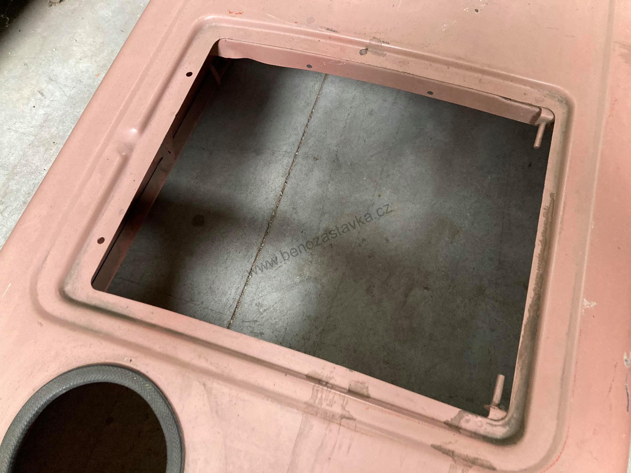 Kapota - Zetor 8520 - 10540