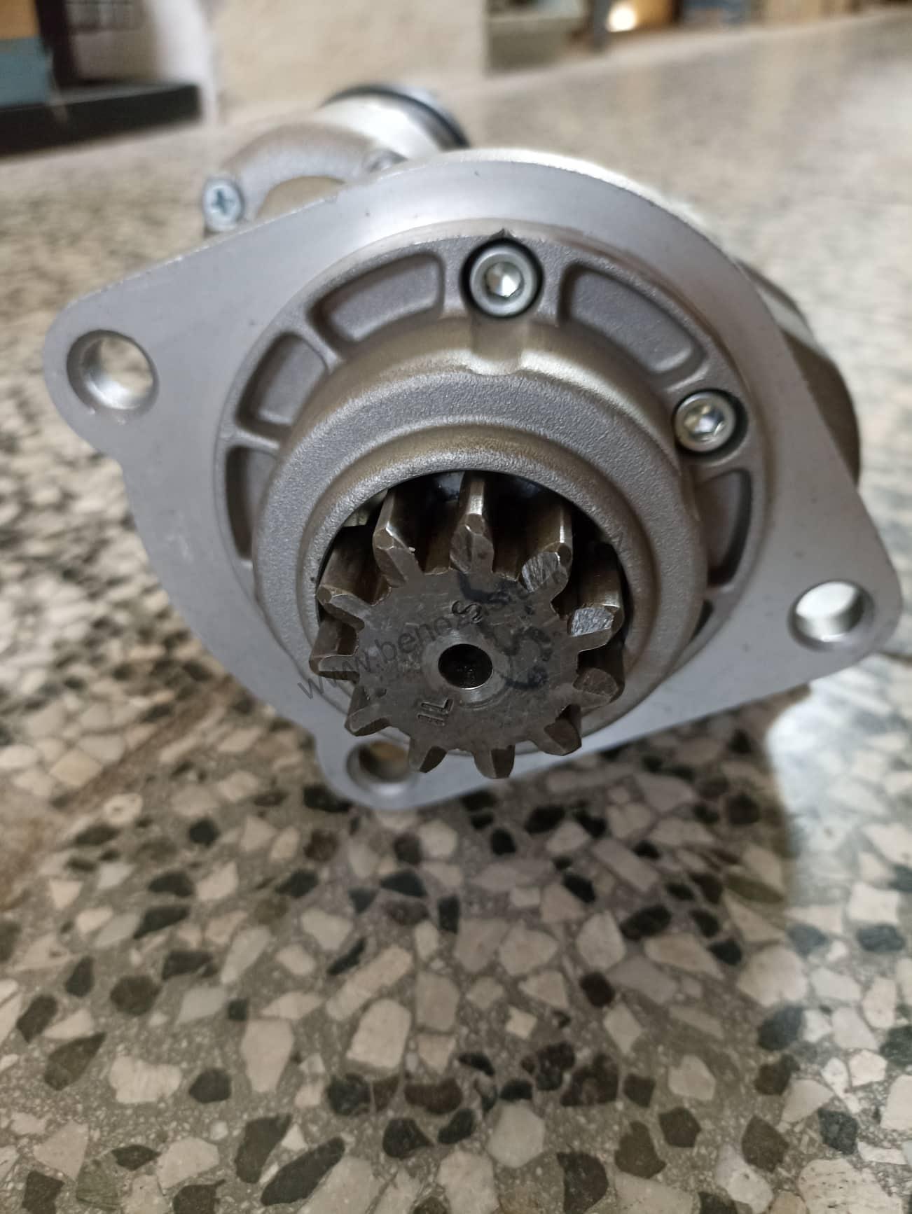 Startér, Spouštěč úplný - Zetor URI