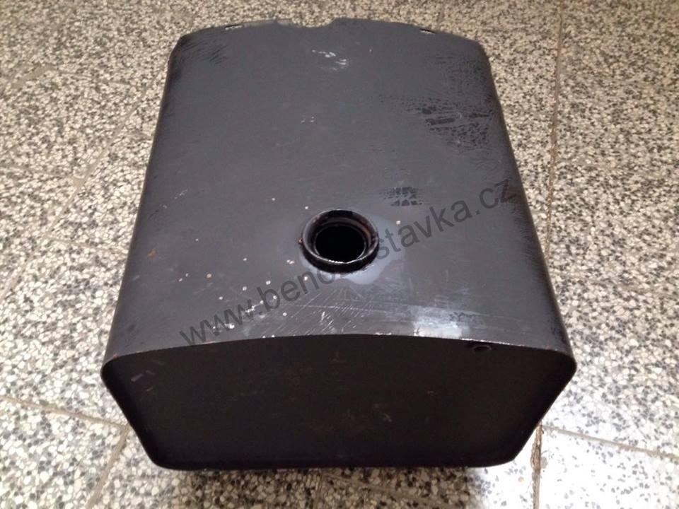 Palivová nádrž šikmá - Zetor URI