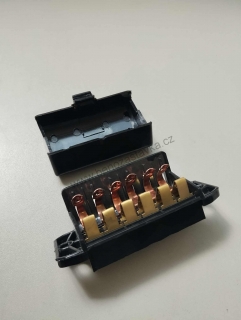 Pojistková skříňa 6 poloh, 85x50x30 - Zetor