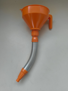 Trychtýř, nálevka 160 mm, ohebná výtoková trubice